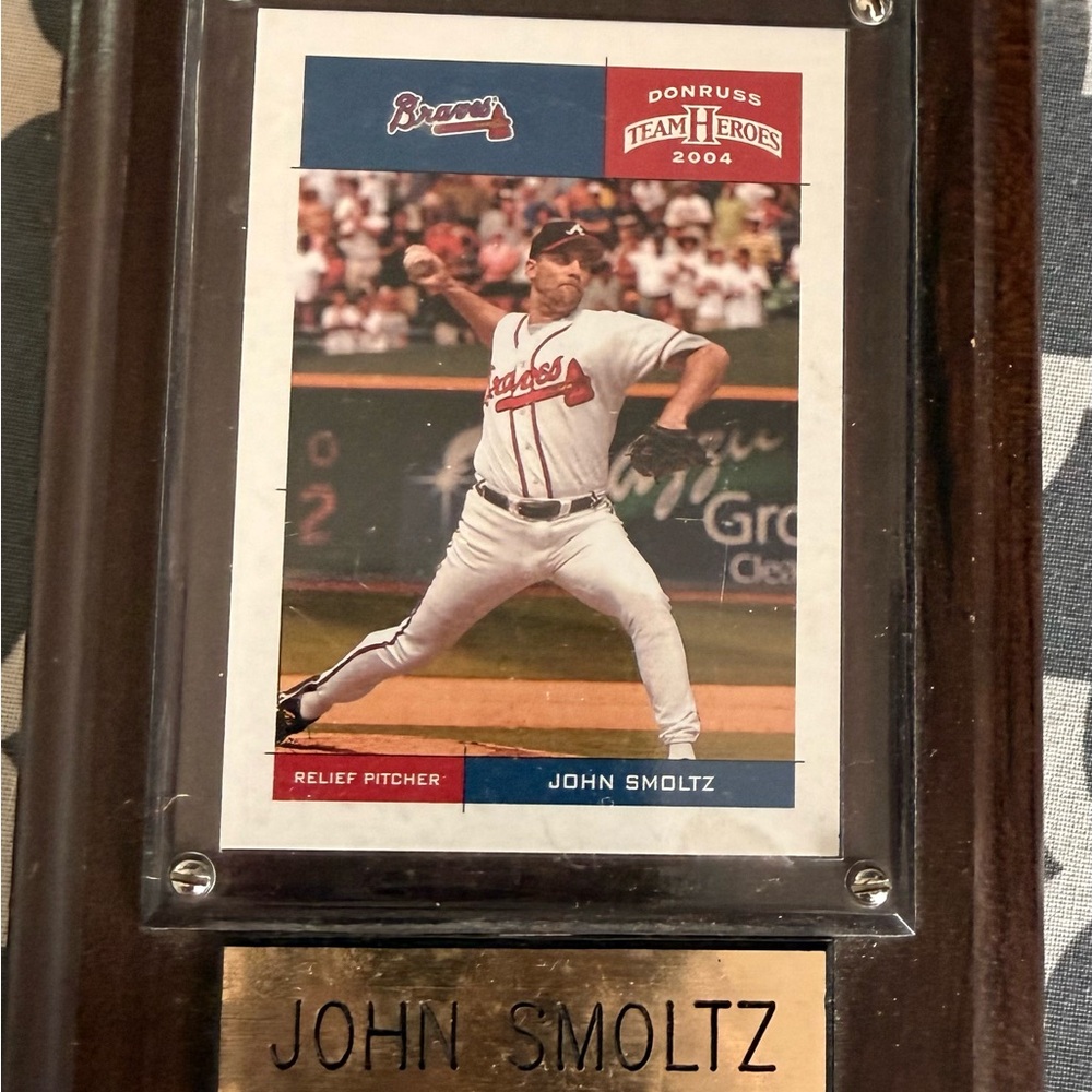 John Smoltz 2004 Donruss Team Heroes Plaque | Atlanta Braves | Relief Pitcher